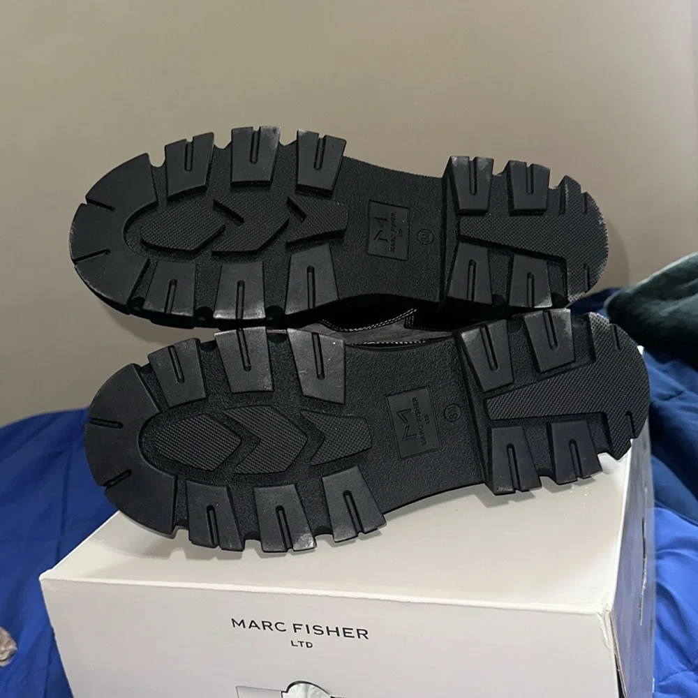 Marc Fisher Ltd - Picture 4 of 4